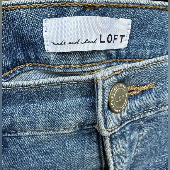 LOFT Women’s Jeans Bedazzled- Size 31/12 - Picture 6 of 8